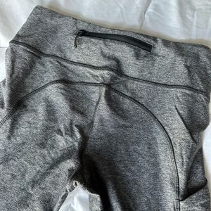 Lululemon Running Mesh Leggings, black & grey size 4